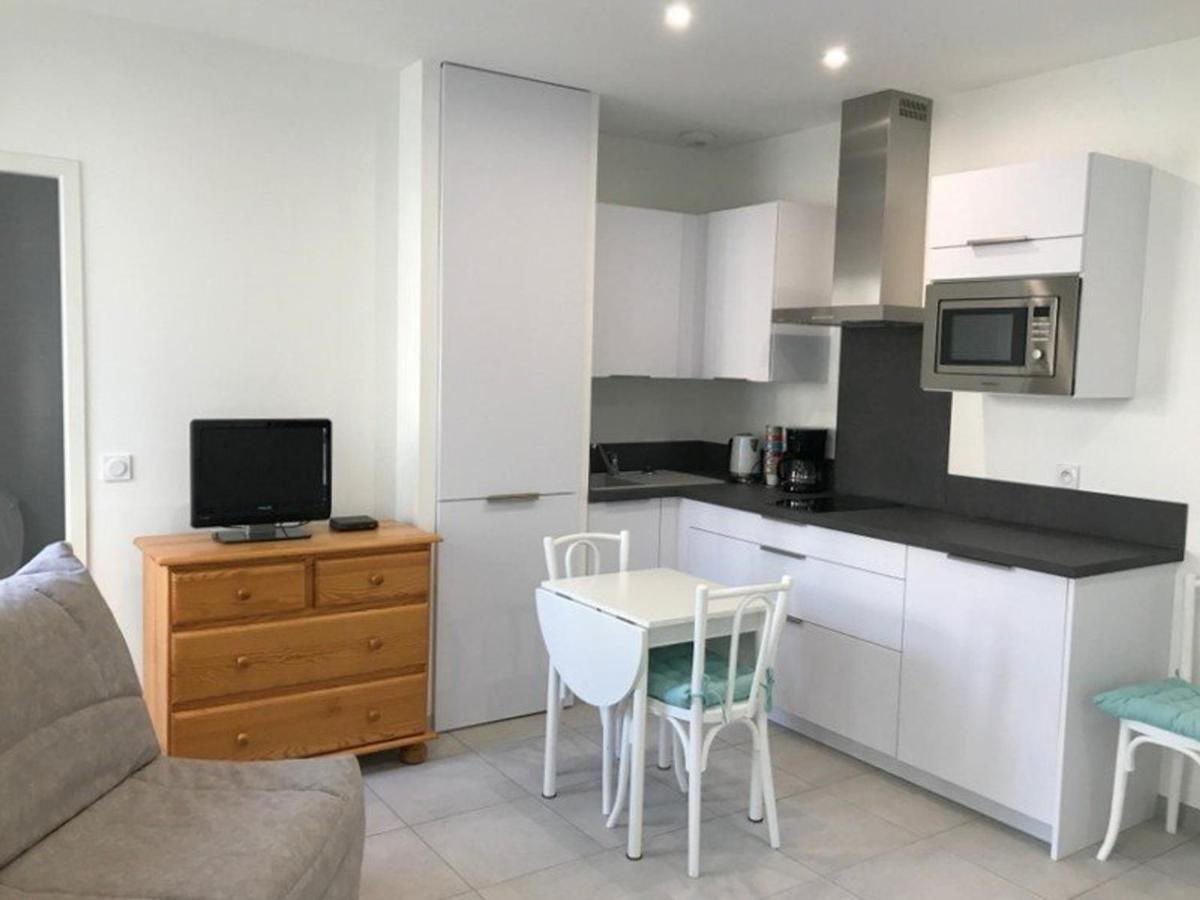 Studio Renove En Centre-Ville, Ideal Pour Des Vacances A Pied, Calme Et Confort, Classe 2 Etoiles. - Fr-1-4-512 Saint-Jean-de-Luz Eksteriør bilde